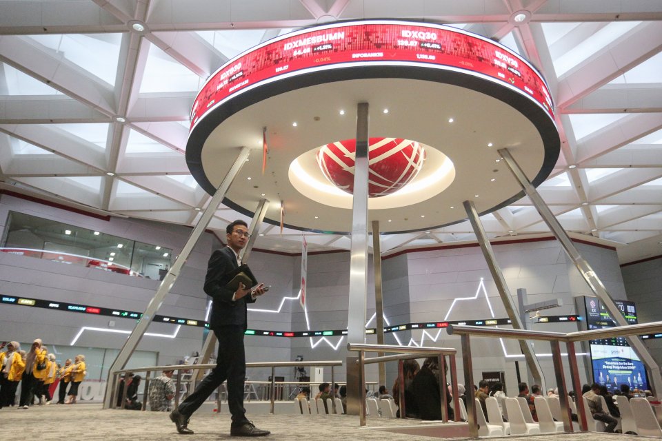 Aksi Ambil Untung Investor dari Saham Jumbo Tekan Pasar, IHSG Diproyeksi Melemah