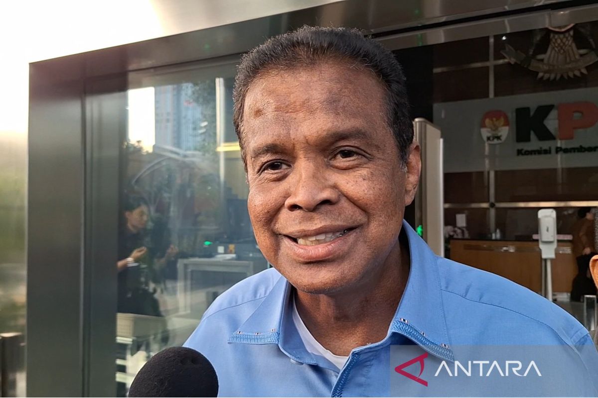 Fuad Hasan Bantah Ada Upaya Penghilangan Barbuk KPK di Kantor Maktour