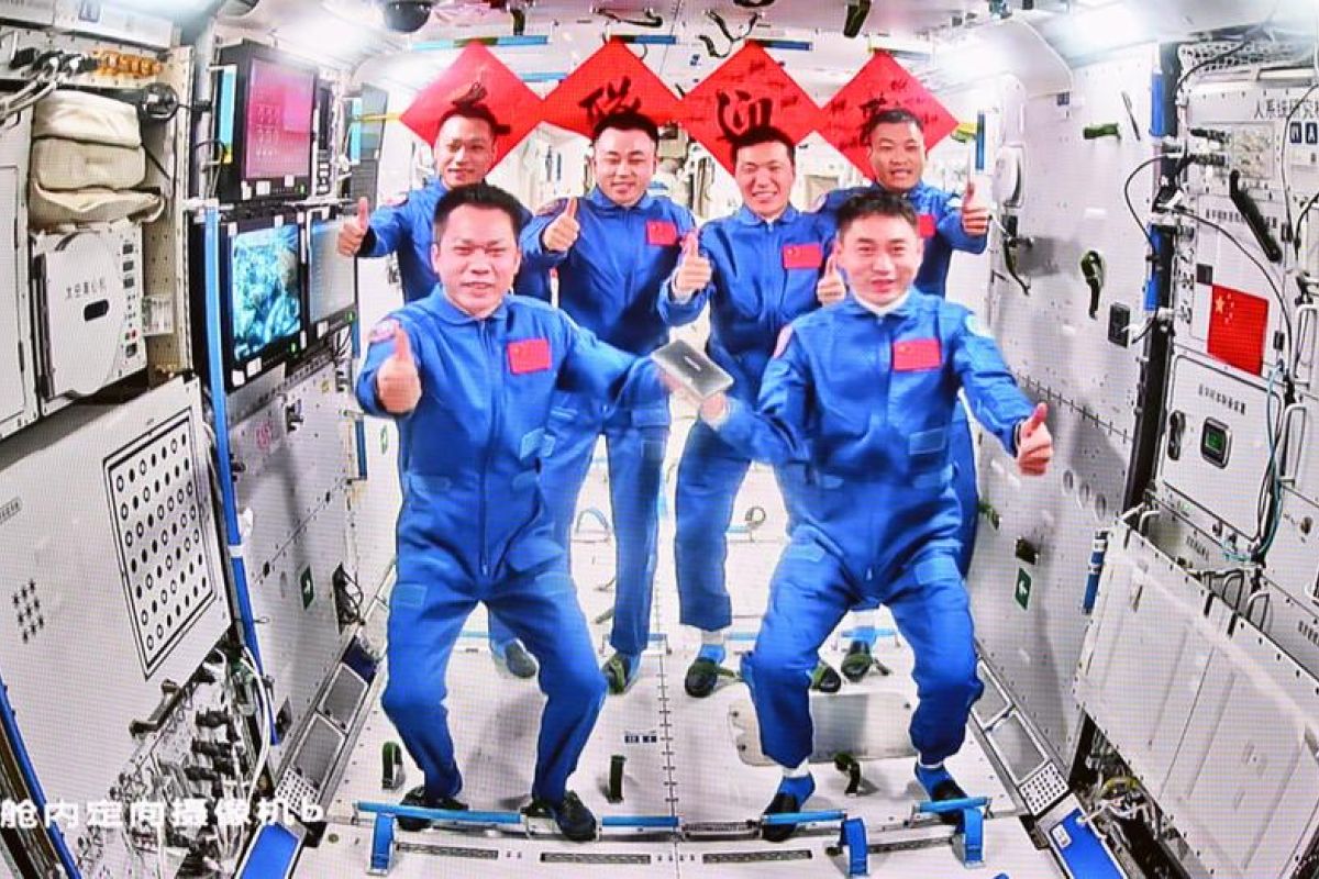 Google dan NASA Uji Coba Dokter AI untuk Astronaut di Mars