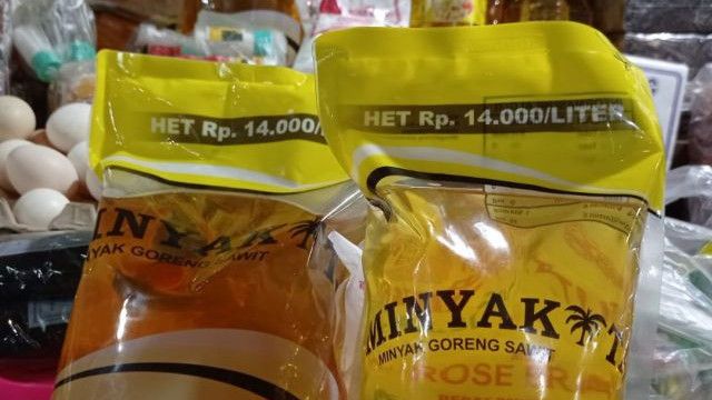 Gubernur Lampung Soroti Harga Minyak Goreng di Pasar Natar: Dijual Rp17 Ribu/Liter, Melebihi HET