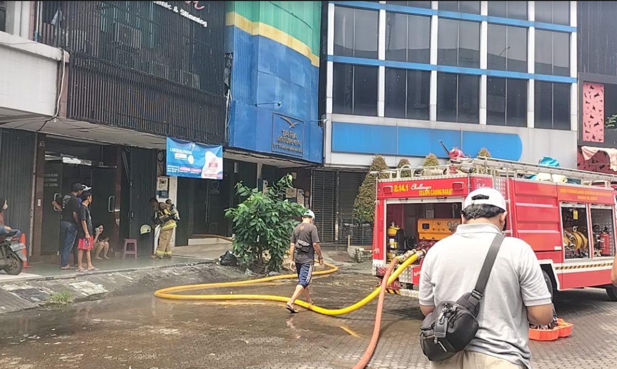 Kantor Pos di Kelapa Gading Jakut Terbakar, Penyebab Diduga Korsleting Komputer