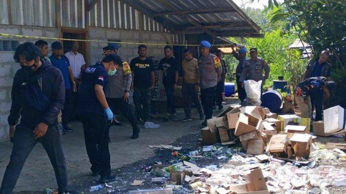 Kondisi Rumah Uya Kuya usai Dijarah: Dipasangi Garis Polisi, Penuh Coretan