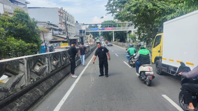 Ojol Affan Kurniawan Tewas Dilindas, #IndonesiaGelap Bergema