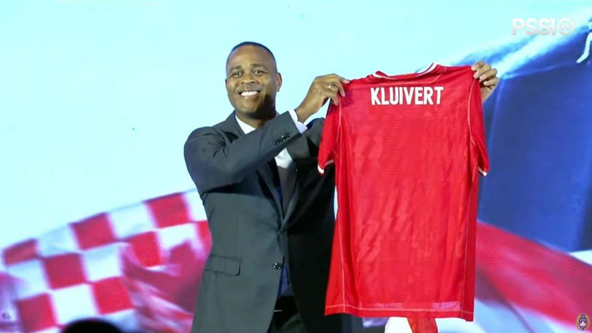 Patrick Kluivert Sudah di Surabaya, Pemain Timnas Indonesia Mulai Berkumpul