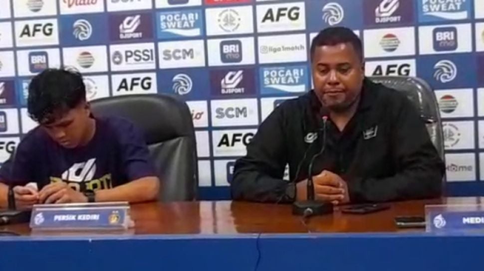 PSBS Kembali Gagal Persembahkan Kemenangan Pertama di BRI Super League, Divaldo Alves: Pemain Hilang Fokus