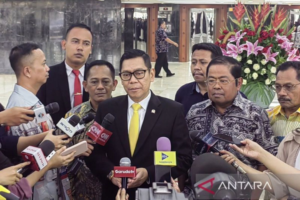 Segini Harga Fantastis Koleksi Jam Mewah Wakil Ketua DPR Adies Kadir yang Jadi Sorotan