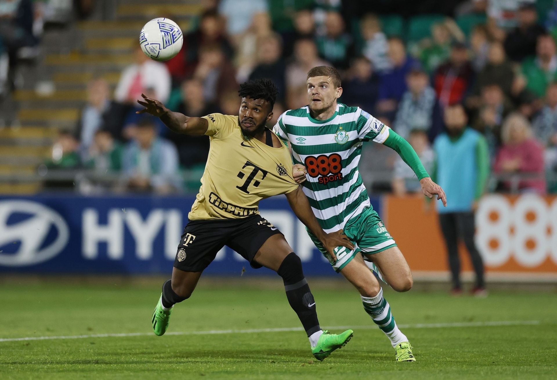 Shamrock Rovers Amankan Hasil Imbang Kontra Santa Clara dan Melaju ke Fase Grup UEFA Conference League