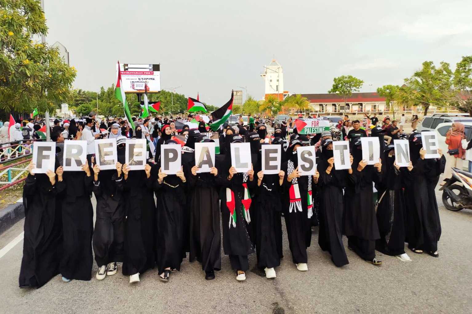 Simbol Solidaritas di Tengah Duka: Grafiti "Free Palestine" Hiasi Rumah Affan Kurniawan, Pengemudi Ojol Korban Insiden Pejompongan