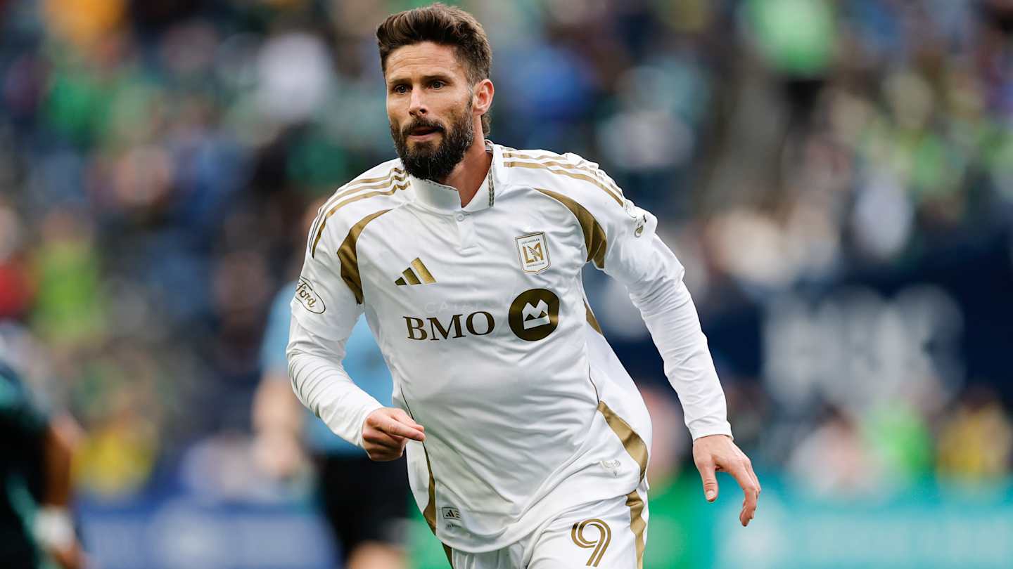Stunned himself! 🎥 Son scores brilliant free-kick for first MLS goal