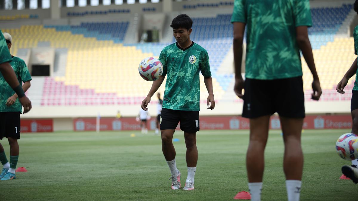 Wonderkid PSS Dominikus Dion Kembali Dipanggil Timnas Indonesia U-23 Asuhan Gerald Vanenburg
