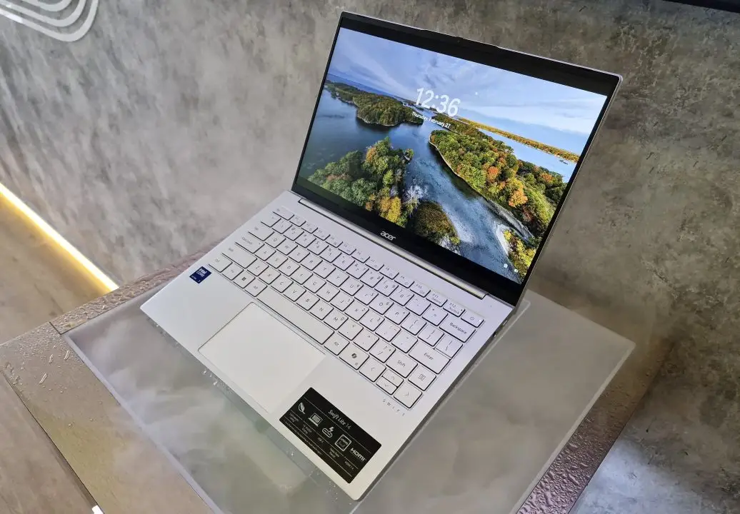 Acer Swift Air 16 Resmi Meluncur, Copilot+ PC Terbaru dengan Desain Ultra-ringan untuk Profesional Modern.