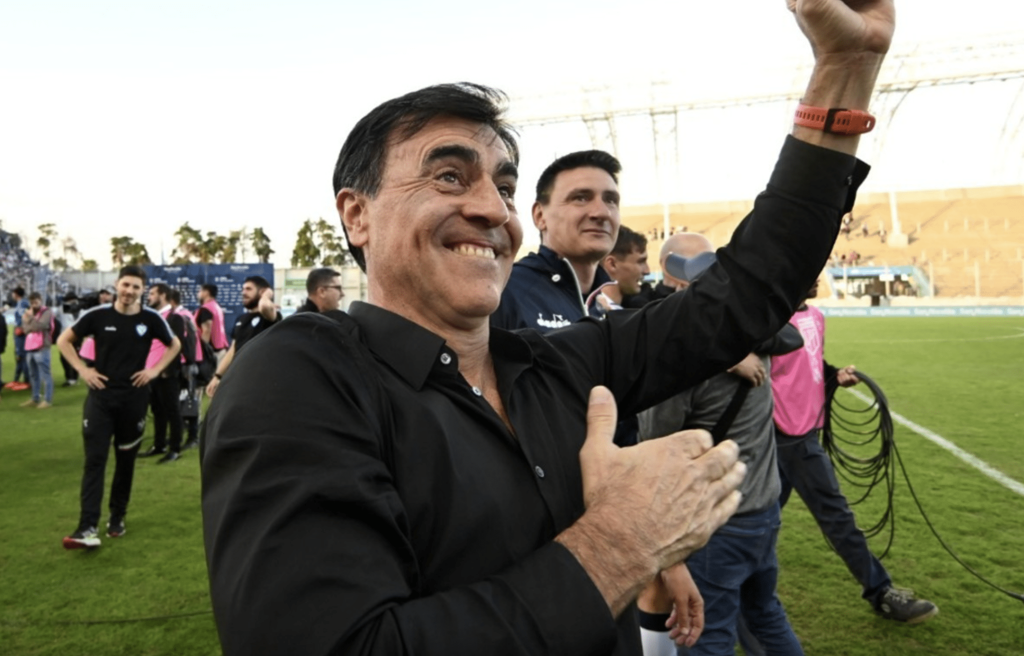 América de Cali: Siapa Gustavo Quinteros, Calon Kuat Pelatih Baru?