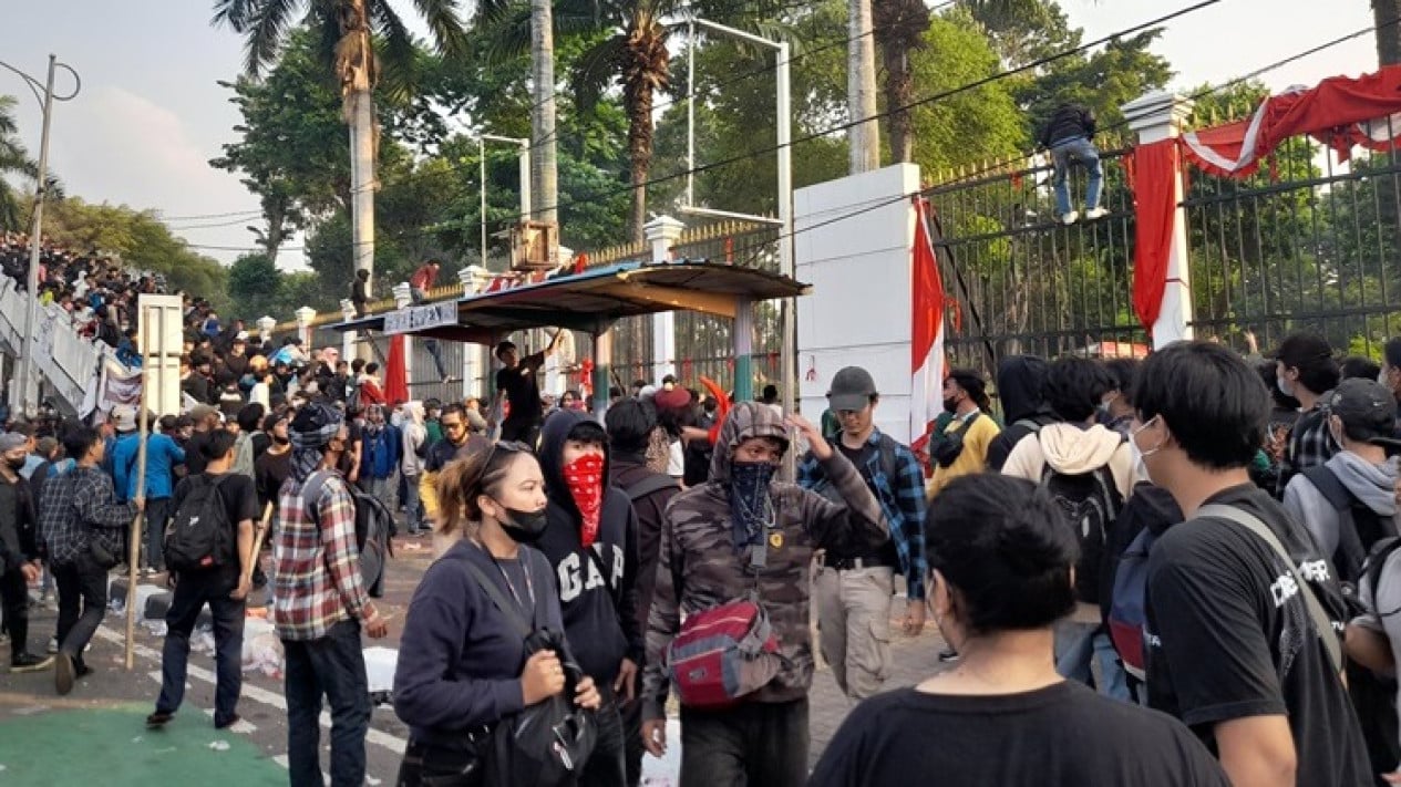 Anak 14 Tahun Rusak Halte saat Demo Ricuh Jadi Tersangka, Diproses Diversi