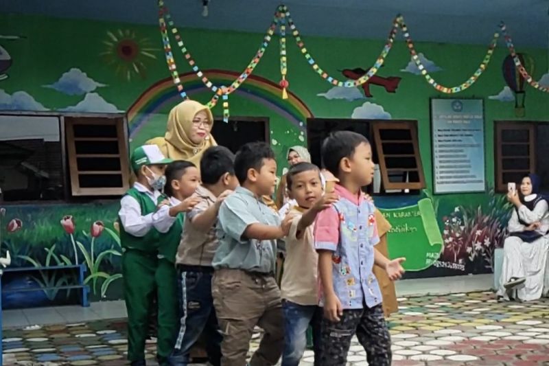 Anak Ogah Sekolah Setelah Liburan? Ini 5 Cara Atasinya : Okezone Women