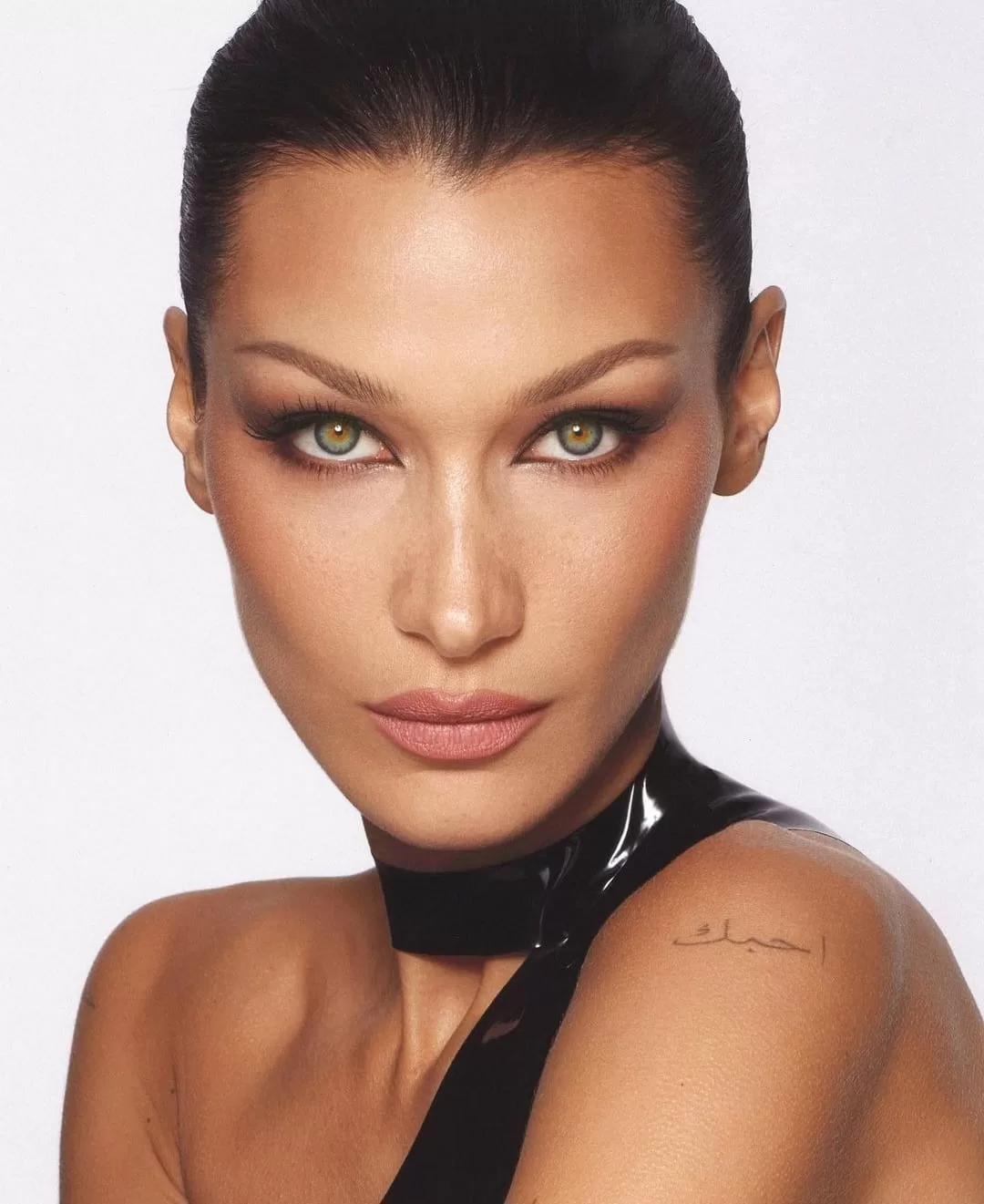 Apakah Penyakit Lyme yang Menyerang Bella Hadid Ada di Indonesia?