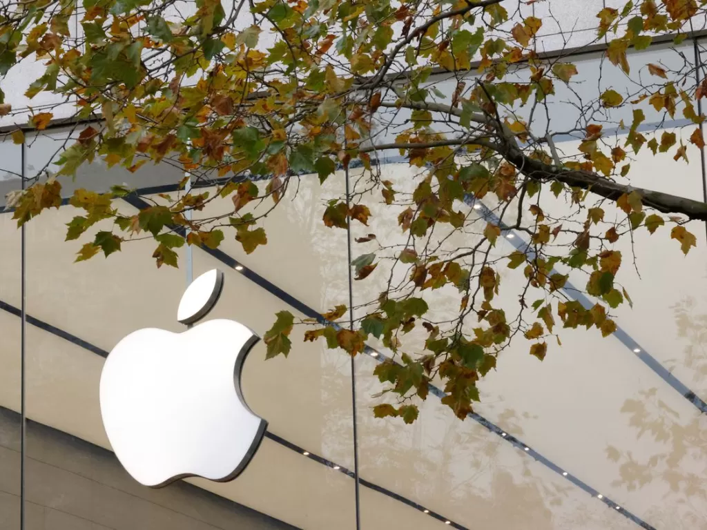 Apple Siapkan Mesin Pencari Canggih Pakai AI.