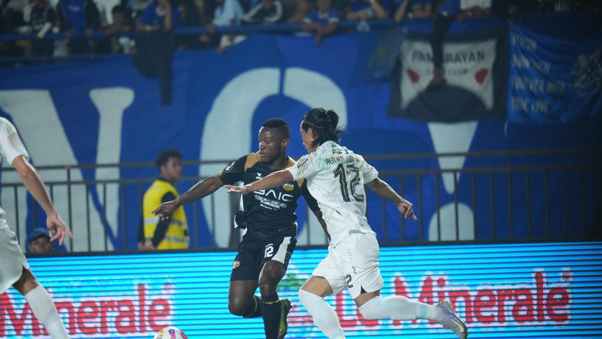 BRI Super League: Persik Siap Jadikan Henhen Pemain Penting