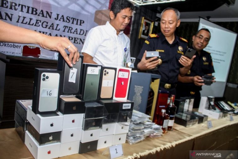 Cara Hitungan Pajak IMEI Beli iPhone 17 & Air di Luar Negeri