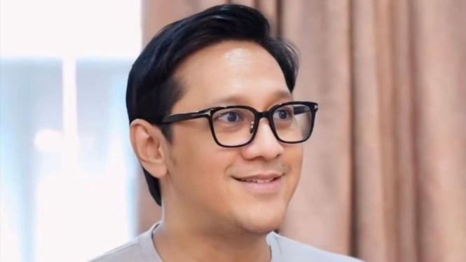 Deretan Anggota DPR yang Rumahnya Pernah Masuk Konten YouTube Andre Taulany : Okezone Women