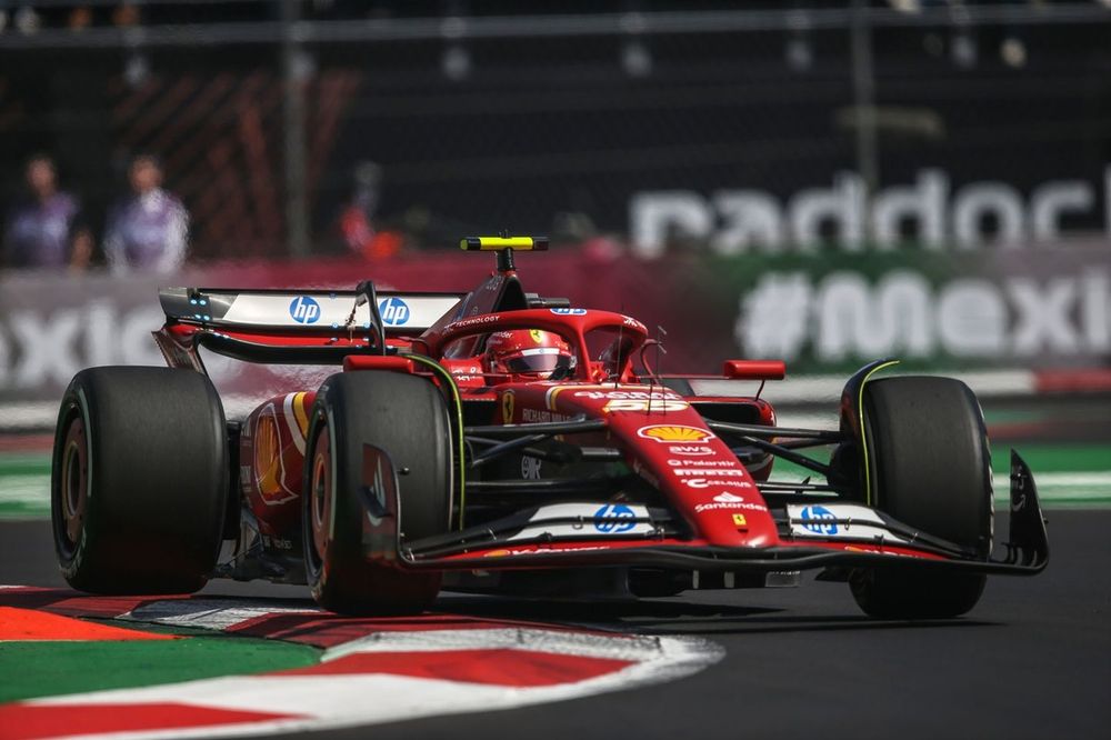 Duet Ferrari Memimpin, Lewis Hamilton Tercepat FP2 F1 GP Azerbaijan.