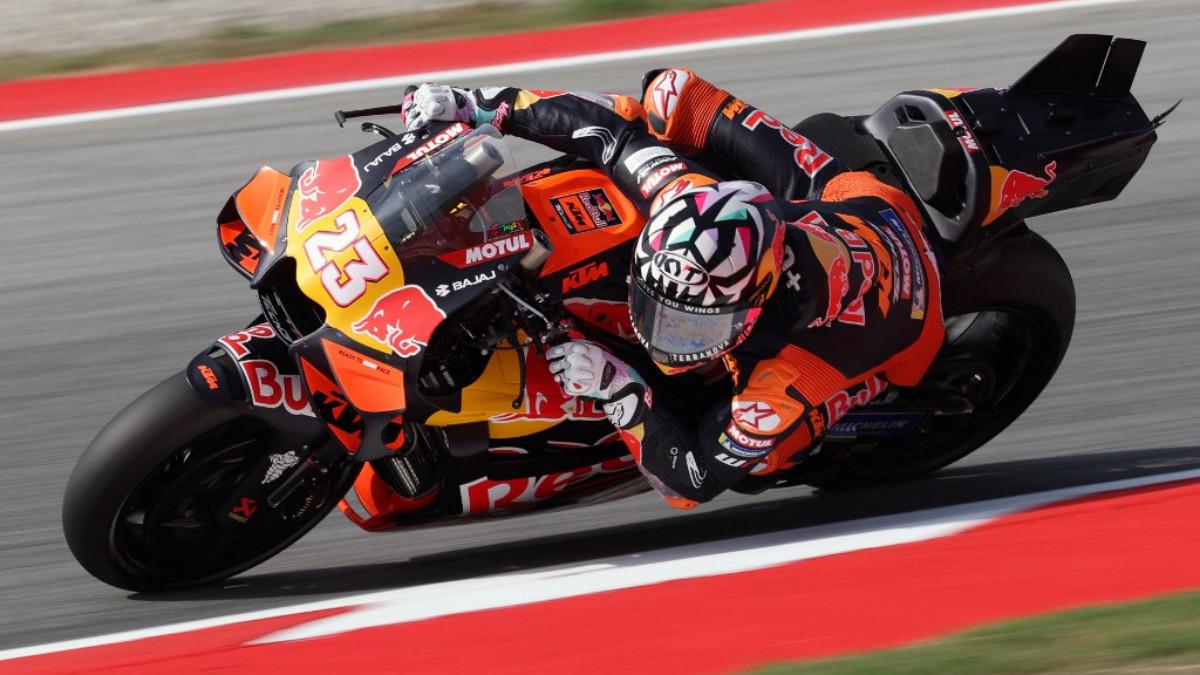Enea Bastianini Akui Punya Kebiasaan Buruk di Barcelona: Motor Hancur Lagi