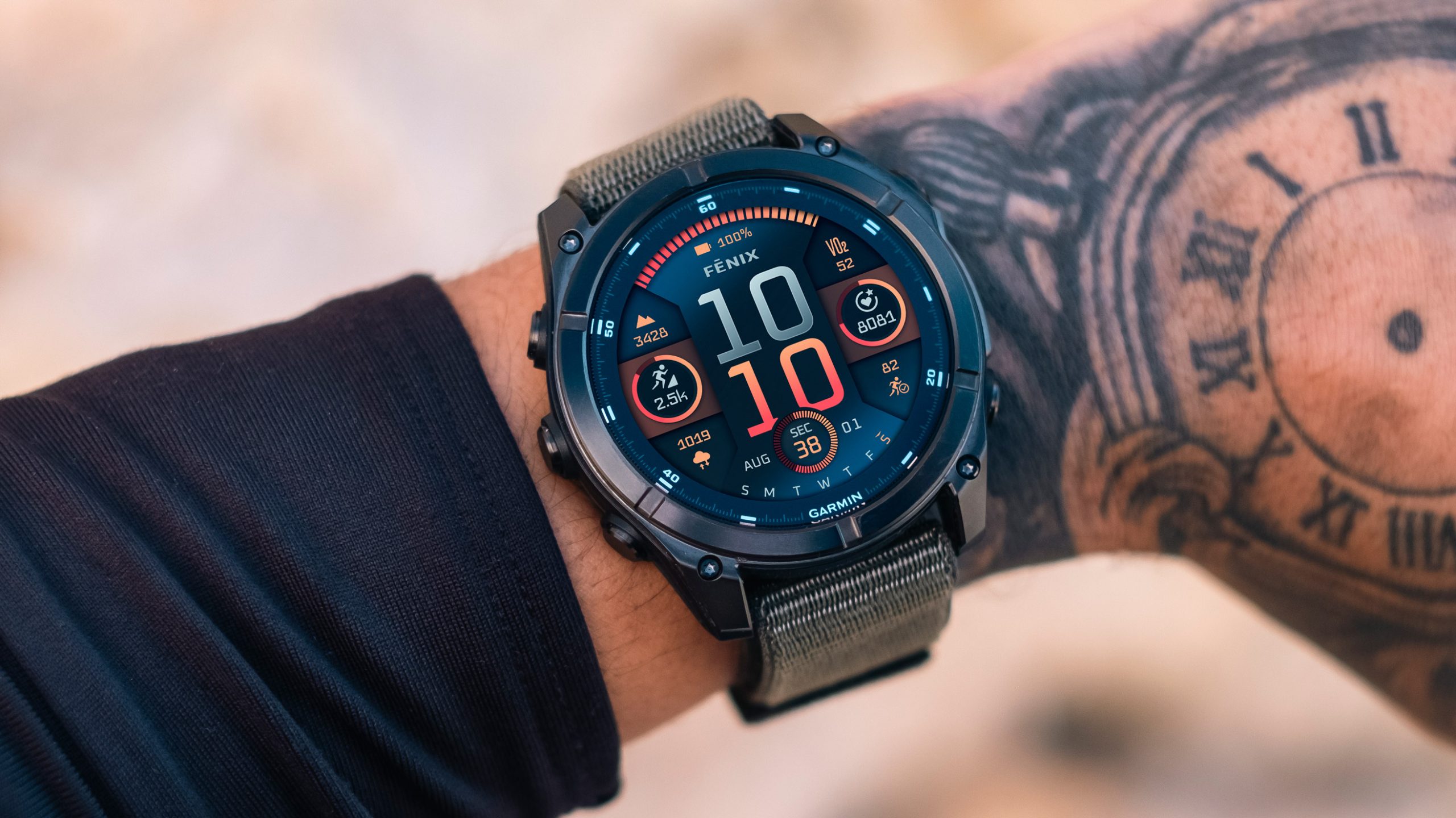 Garmin Fenix 8 Pro: Smartwatch Canggih dengan MicroLED dan Koneksi Satelit