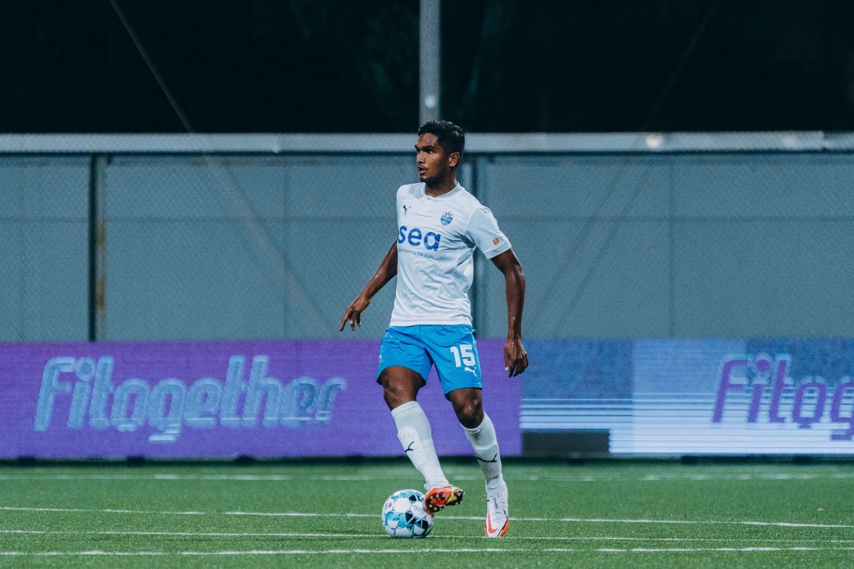 Hariss Harun Singgung Soal Atmosfer Laga Kandang Persib: Dukungan Bobotoh Jadi Kekuatan Ekstra