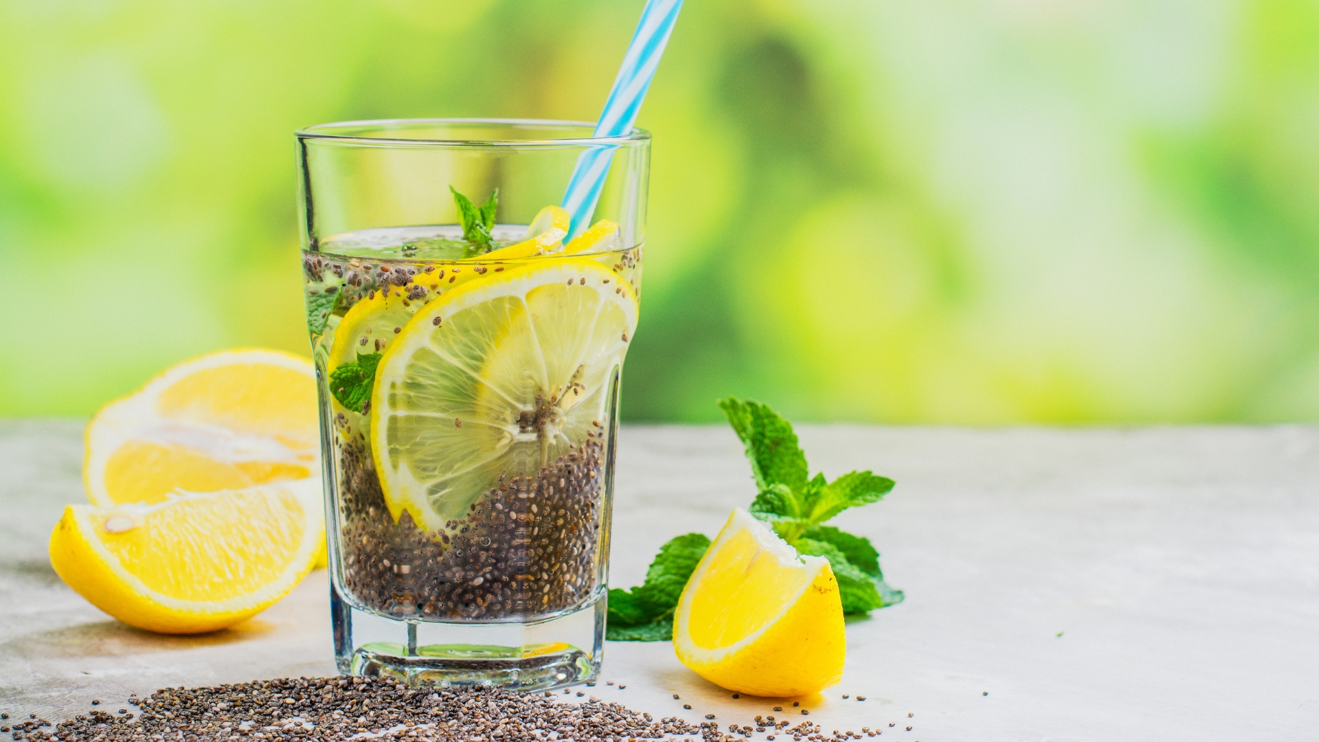 Ini yang Terjadi Pada Tubuh Jika Konsumsi Air Lemon dan Chia Seed Tiap Hari