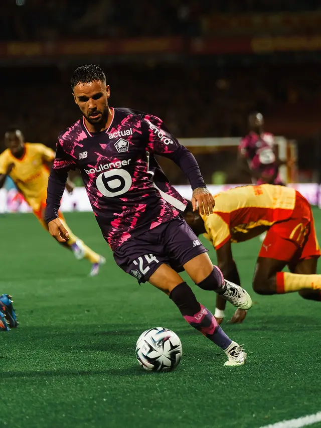Kalah 0-3 dari Lens, Debut Calvin Verdonk Bersama Lille Dipuji Pengamat: Berpeluang Dimainkan di Eurupa League