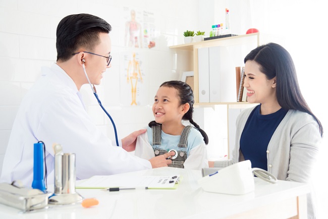 Konsultasi dengan Dokter Anak Bisa Dapat Saldo E-Wallet, Ini Caranya
