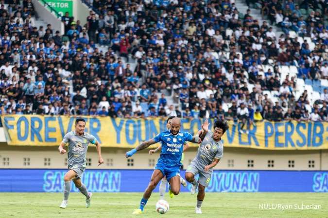 Link Live Streaming BRI Super League: Persib Bandung Vs Persebaya Surabaya