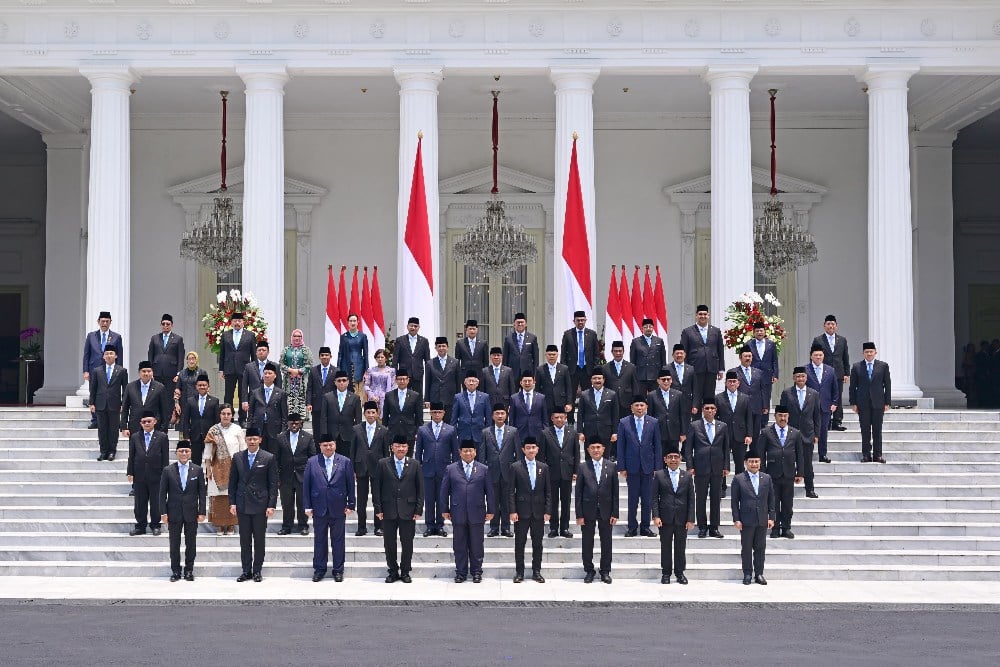 Mereka yang Datang dan Pergi dari Kabinet Prabowo: Analisis Lengkap Perombakan dan Komposisi Terkini