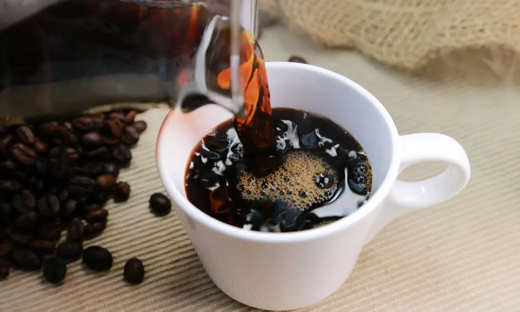 Minum Kopi Tanpa Kafein, Benarkah Lebih Sehat? Ini 4 Manfaatnya