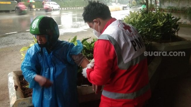 Ojol Asal Sukabumi yang Terluka Akibat Ricuh Demo di Jakarta Telah Pulang