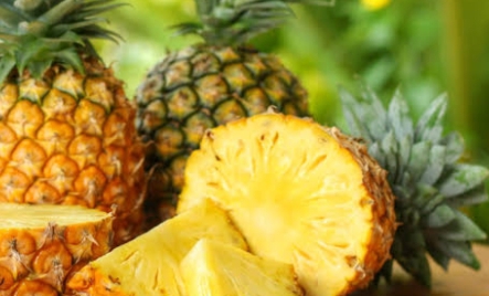 Orang dengan Kondisi Medis Ini Perlu Hindari Konsumsi Nanas, Bisa Berdampak Serius