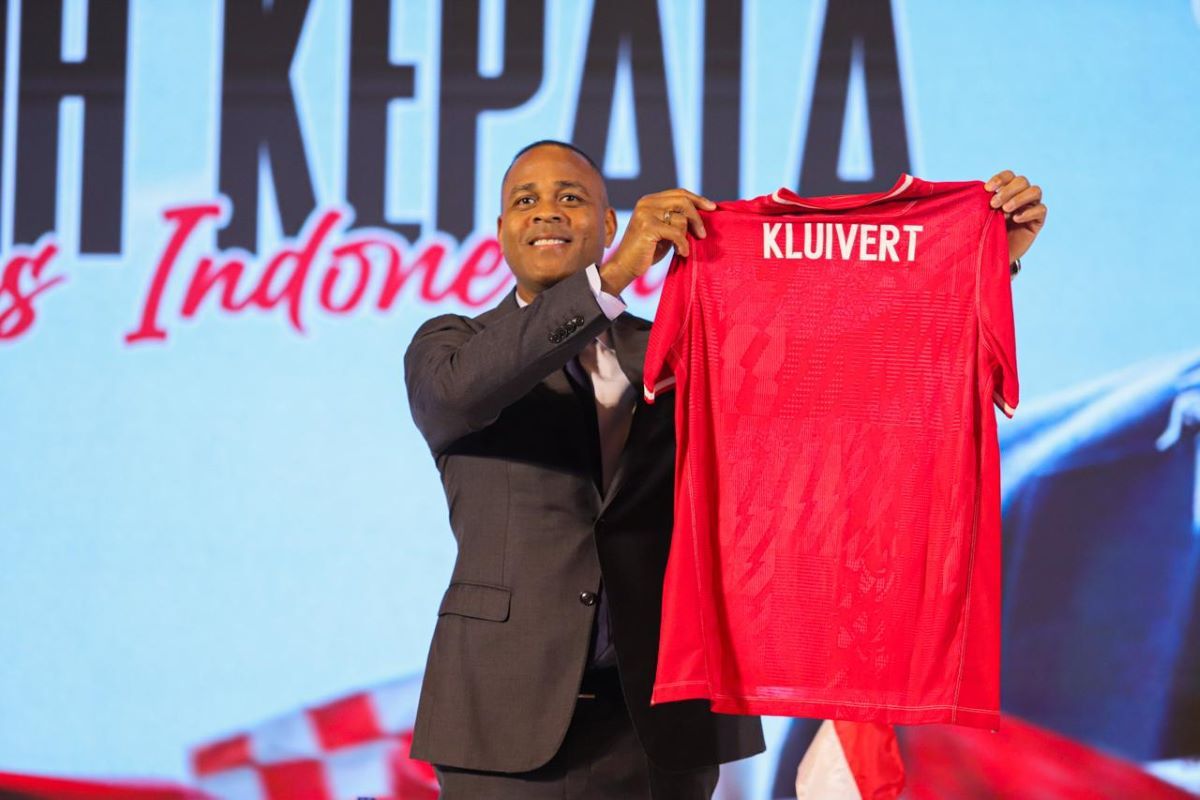 Patrick Kluivert Ungkap Alasan Panggil Adrian Wibowo ke Timnas Indonesia: Dia Bertalenta, Saya Ingin Melihat Kualitasnya