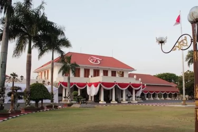 Pemerhati Sejarah Minta Pembakar Gedung Grahadi di Surabaya Dihukum Berat