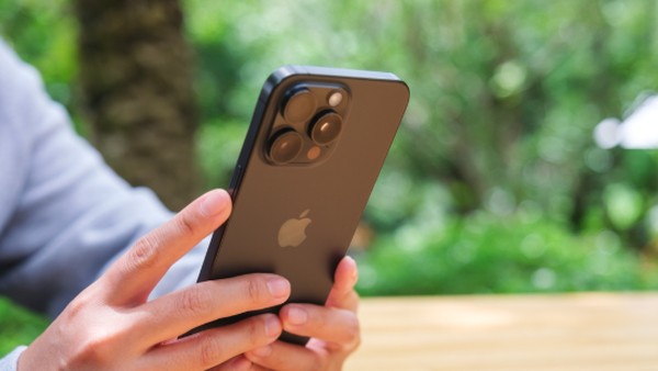 Permintaan iPhone 17 Melonjak, Apple Tingkatkan Produksi