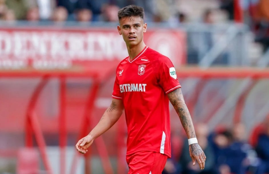 Terungkap! Masa Depan Mees Hilgers di FC Twente Setelah Gagal Pindah pada Musim Panas 2025